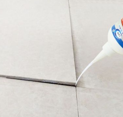 绛县瓷砖空鼓维修公司分享卫生间瓷砖脱落的原因可能有以下几点